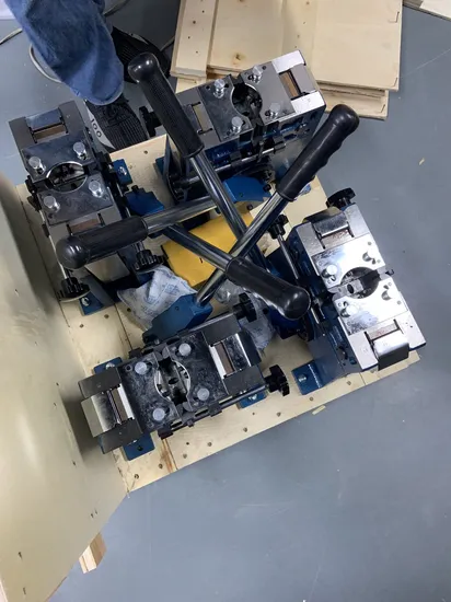 Desktop J3 Copper Aluminum Wire Cold Welding Machine